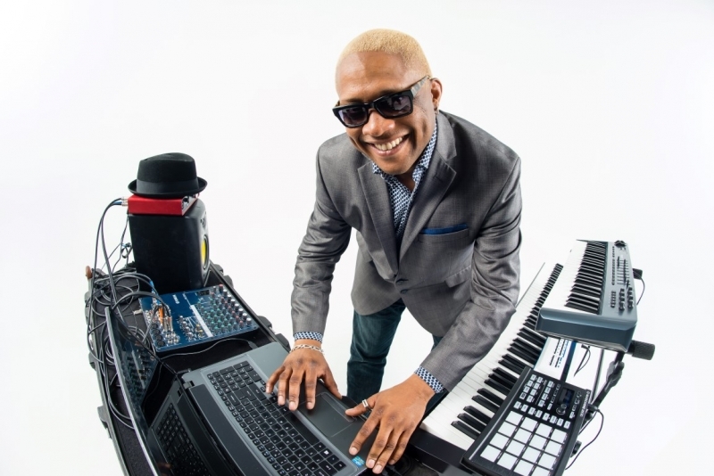 Mo_5-3-15_by_ProPhotoSTL-6664__Medium_