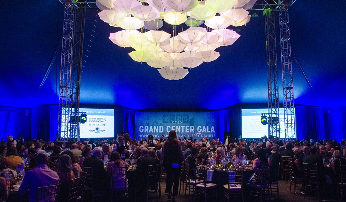 20190916-GrandCenterGala (16)_1200